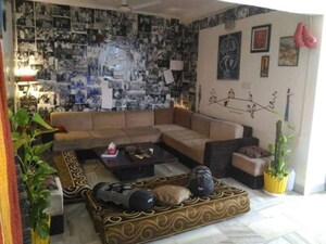 Living Room in 2 BHK Builder Floor at Greater Kailash I – for Rent