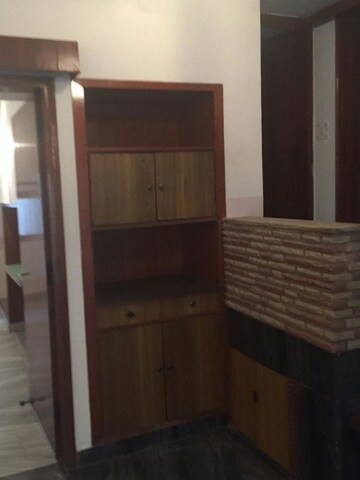 Furnished Amenities in 2 BHK Builder Floor at Greater Kailash Part 3 – for Rent