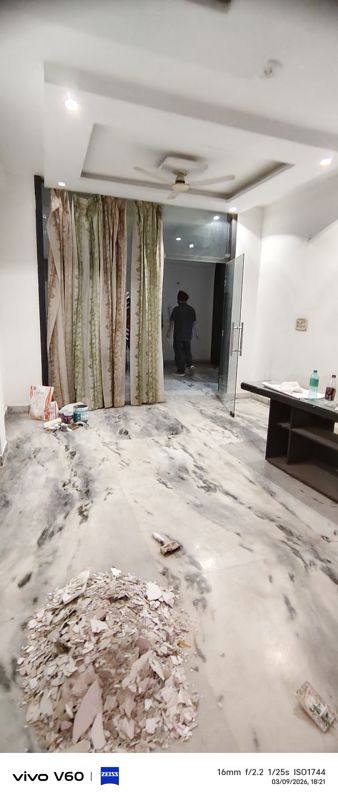 1.5 BHK + Pooja Room Apartment For Rent in RWA Apartments Sector 50
