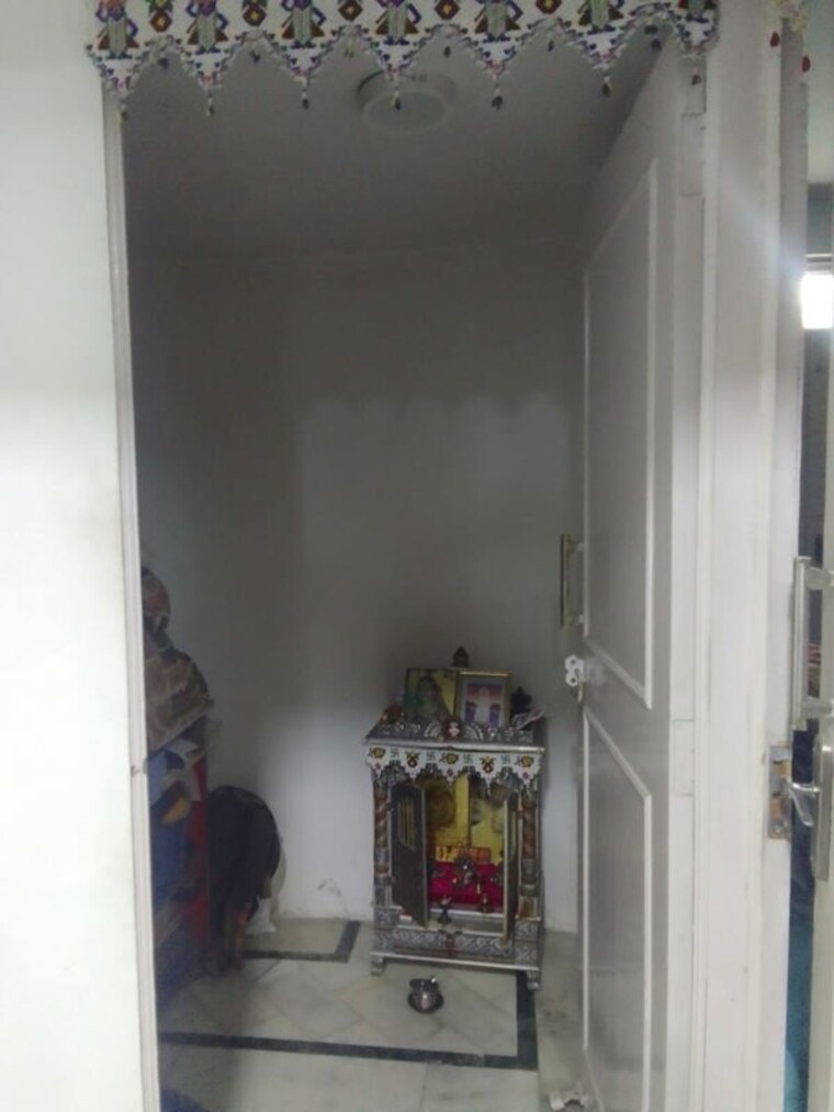 Other, greater kailash i 2 Bedroom 208 Sq.Yd. Builder Floor In Greater Kailash I Delhi 10128430
