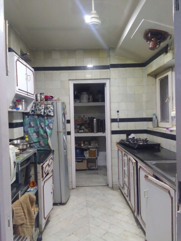 Kitchen, greater kailash i 2 Bedroom 208 Sq.Yd. Builder Floor In Greater Kailash I Delhi 10128430