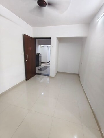 Room in 1 BHK Apartment at KIPL Morya, Kasarvadavali – for Rent