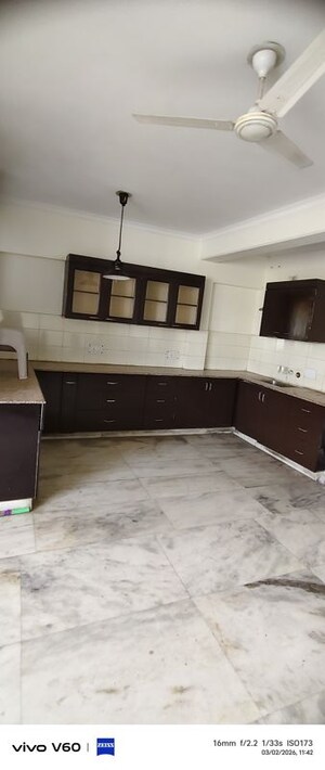 Kitchen in 2 BHK Independent House at RWA Apartments Sector 41, Sector 41 – for Rent