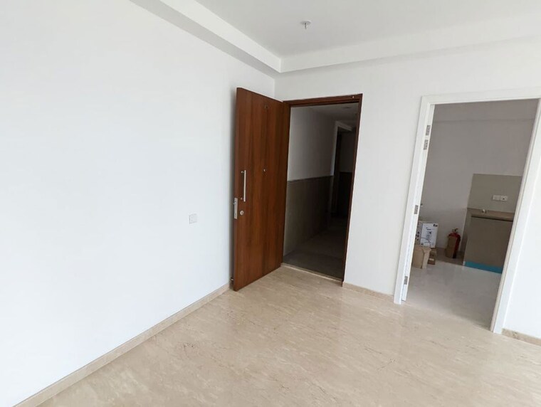 Room, hiranandani-delanna 2 Bedroom 730 Sq.Ft. Apartment In Ghodbunder Road Thane 10128439