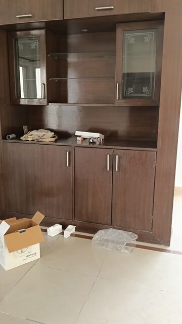 Living Room in 3 BHK Apartment at Orchid Petals, Sector 49 – for Rent