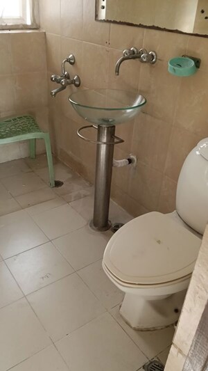 Bathroom in 3 BHK Apartment at Orchid Petals, Sector 49 – for Rent