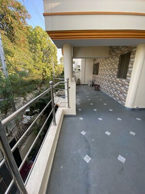 Room in  Pg at Gomti Nagar – for Rent