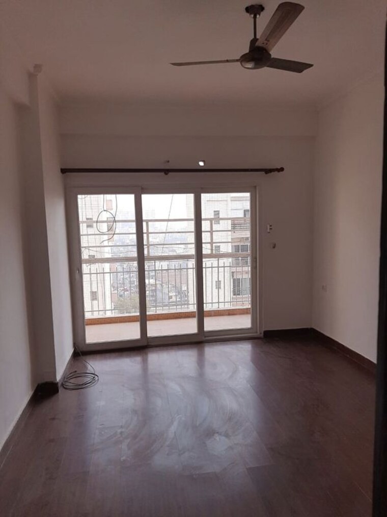 Room, mmr-52nd-avenue 4 Bedroom 2675 Sq.Ft. Apartment In Sector 52 Noida 10128464
