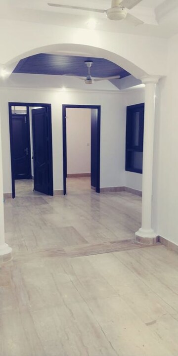 Room in 3 BHK Builder Floor at East Of Kailash – for Rent