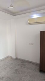 1 BHK + Servant Room 1500 Sq.Ft. Builder Floor in Patel Nagar