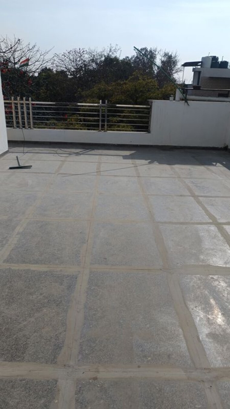 Balcony, patel nagar 1 Bedroom 1500 Sq.Ft. Builder Floor In Patel Nagar Delhi 10128495