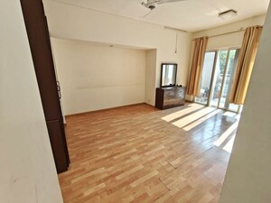 3.5 BHK Apartment For Rent in Waterfront Condominiums, Kalyani Nagar