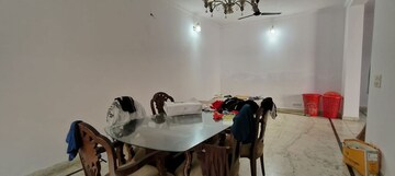 Team Area in 2 BHK Independent House at RWA Apartments Sector 41, Sector 41 – for Rent