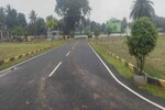 195 Sq.Yd. Plot in Bahadarabad