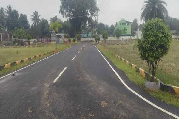 Plot For Sale in Bahadarabad
