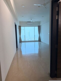 3 BHK + Servant Room,Study Room Apartment For Rent in Raheja Imperia