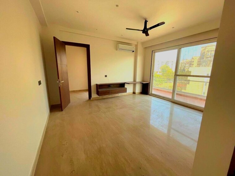 Room, ansal-sushant-floors 3 Bedroom 215 Sq.Yd. Builder Floor In Sushant Lok ii Gurgaon 10128519