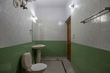 Bathroom in 4 BHK Independent House at RWA Apartments Sector 52, Sector 52 – for Rent