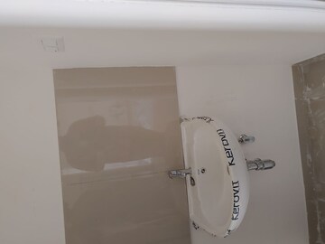 Bathroom in 3 BHK Apartment at Rohan Seher, Baner – for Rent