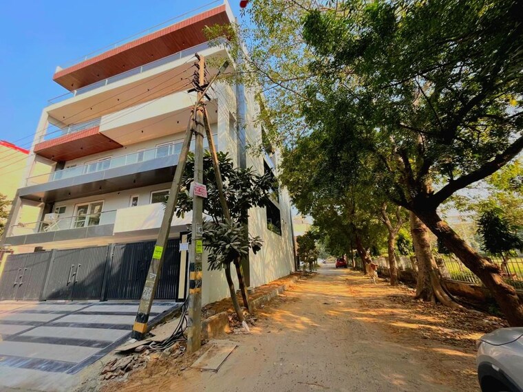 Exterior View, ansal-time-square 4 Bedroom 300 Sq.Yd. Builder Floor In Sector 43 Gurgaon 10128528