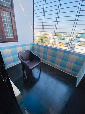 Balcony in 1.5 BHK Independent House at Gomti Nagar – for Rent