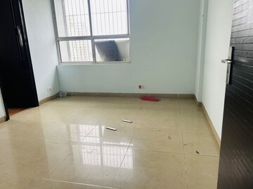 Room in 2 BHK Apartment at Eros Wembley Premium Tower, Sector 49 – for Rent