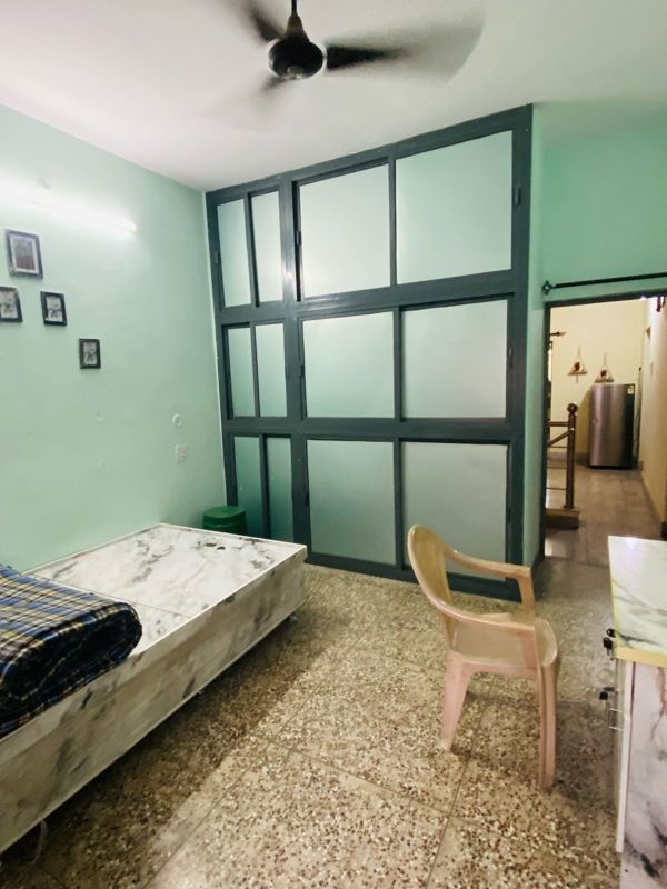 Pg For Rent in Vineet Khand