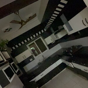 Team Area in 3.5 BHK Apartment at Greenwood Apartment, Gomti Nagar – for Rent