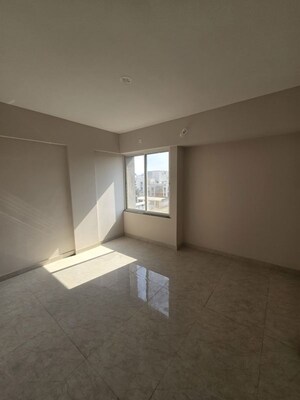 Room in 1 BHK Apartment at Kharadi – for Rent