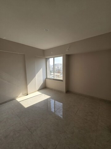 Room in 1 BHK Apartment at Kharadi – for Rent