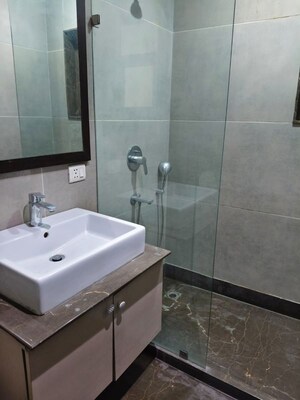 Bathroom in 3 BHK Apartment at Safdarjung Enclave – for Rent
