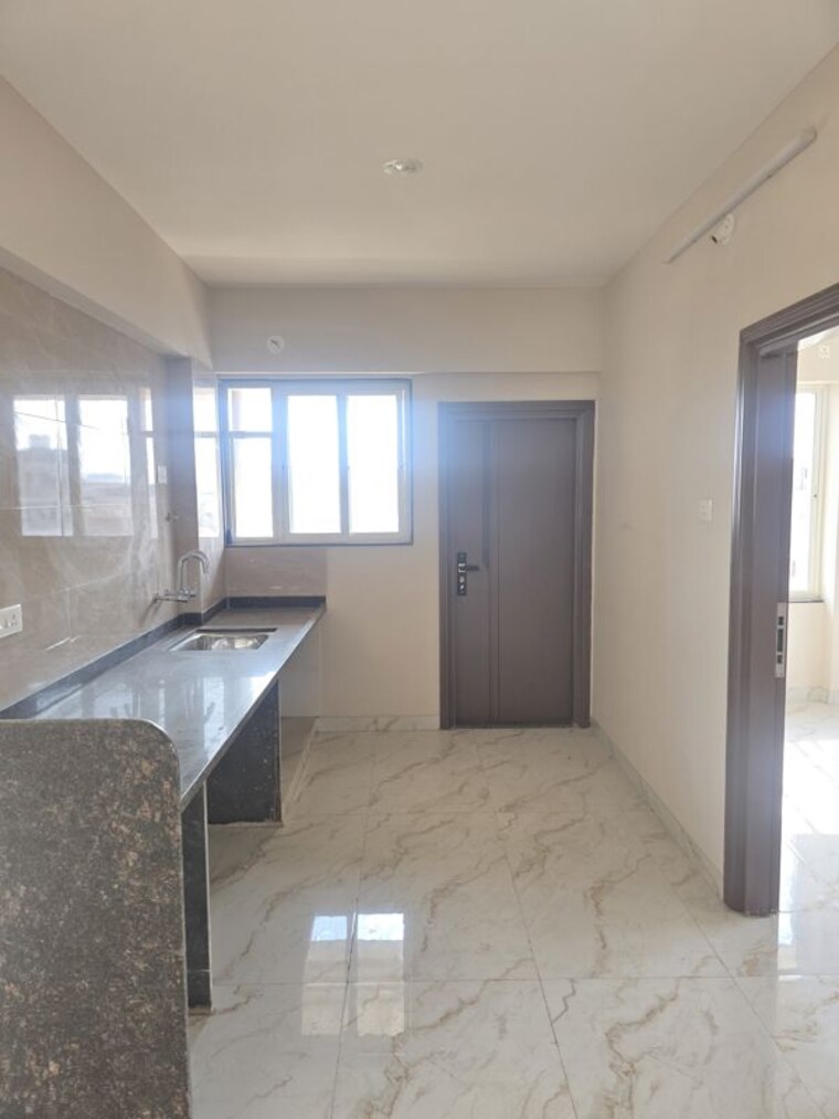 Kitchen, kharadi 2 Bedroom 950 Sq.Ft. Apartment In Kharadi Pune 10128604