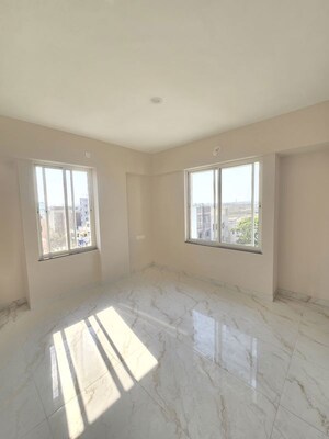 Room in 2 BHK Apartment at Kharadi – for Rent