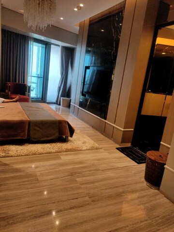 Room in 3 BHK Apartment at Lodha The World Towers World One Tier 2, Worli – for Rent