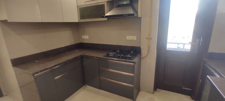 Kitchen, safdarjung enclave 3.5 Bedroom 2550 Sq.Ft. Apartment In Safdarjung Enclave Delhi 10128642