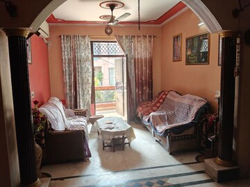 Living Room in 3 BHK Builder Floor at Ip Colony – for Sale