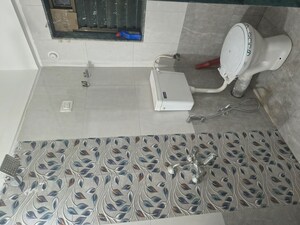 Bathroom in 1 BHK Apartment at Kurla East – for Rent
