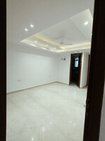 4 BHK + Pooja Room,Servant Room 316 Sq.Yd. Builder Floor in DLF Phase I