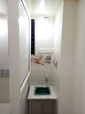 Bathroom in 1 BHK Apartment at Chembur – for Rent