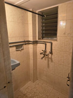 Bathroom in 1 BHK Apartment at Chembur – for Rent