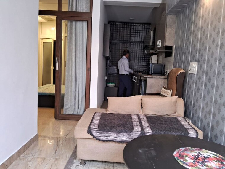 Living Room, kalkaji 1 Bedroom 1800 Sq.Ft. Builder Floor In Kalkaji Delhi 10128679