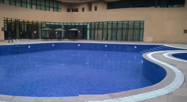 Swimming Pool, paras-tierea 2 Bedroom 1045 Sq.Ft. Apartment In Sector 137 Noida 10128658