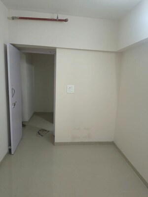 Room in 1 BHK Apartment at Neelam Solstice, Ghatkopar East – for Rent