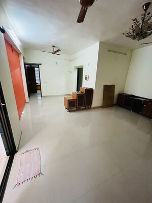 Room in 3 BHK Apartment at Prahlad Nagar – for Rent