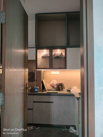 Furnished Amenities in 2.5 BHK Apartment at The Center Court, Sector 88a – for Rent