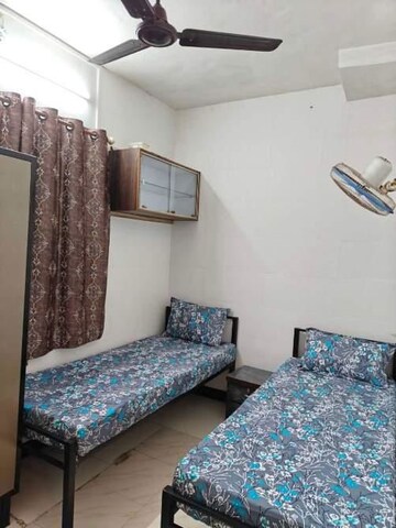 Bedroom in  Pg at Borivali East – for Rent