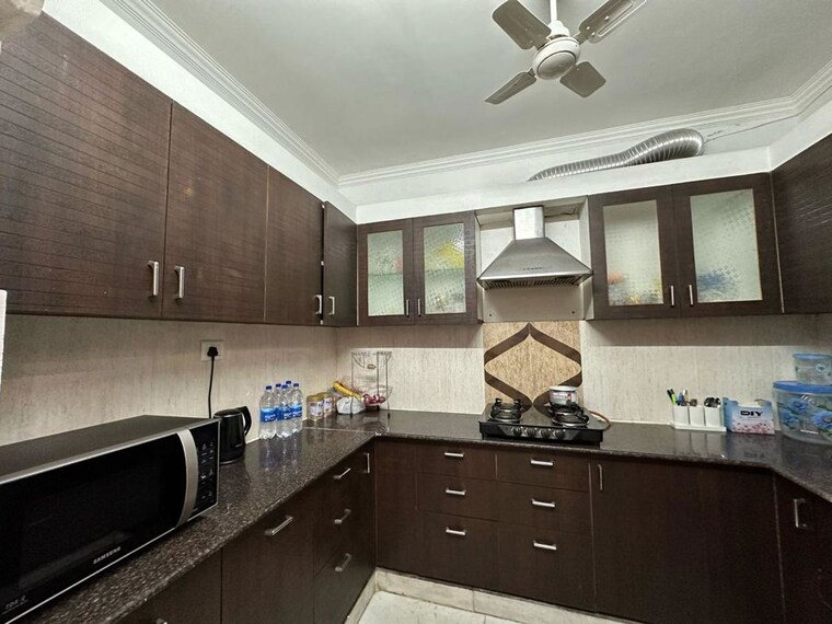 Kitchen, chittaranjan park 3 Bedroom 1200 Sq.Ft. Builder Floor In Chittaranjan Park Delhi 10128746