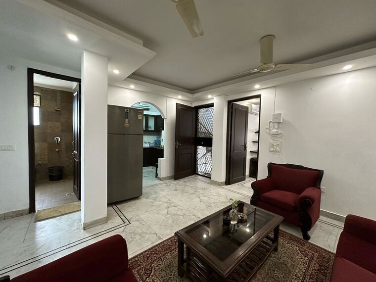 Living Room, chittaranjan park 3 Bedroom 1200 Sq.Ft. Builder Floor In Chittaranjan Park Delhi 10128746