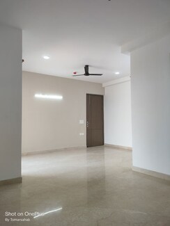 3 BHK + Study Room Apartment For Rent in The Center Court Prime