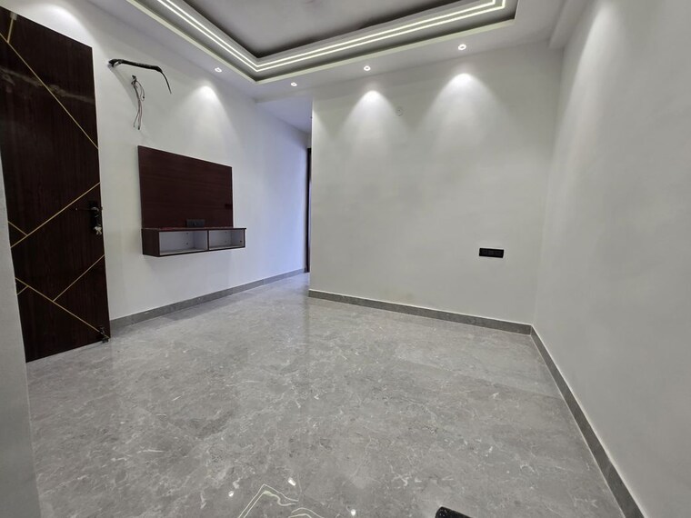 Room, palm-residency-chhatarpur 1 Bedroom 450 Sq.Ft. Apartment In Chattarpur Delhi 10128755